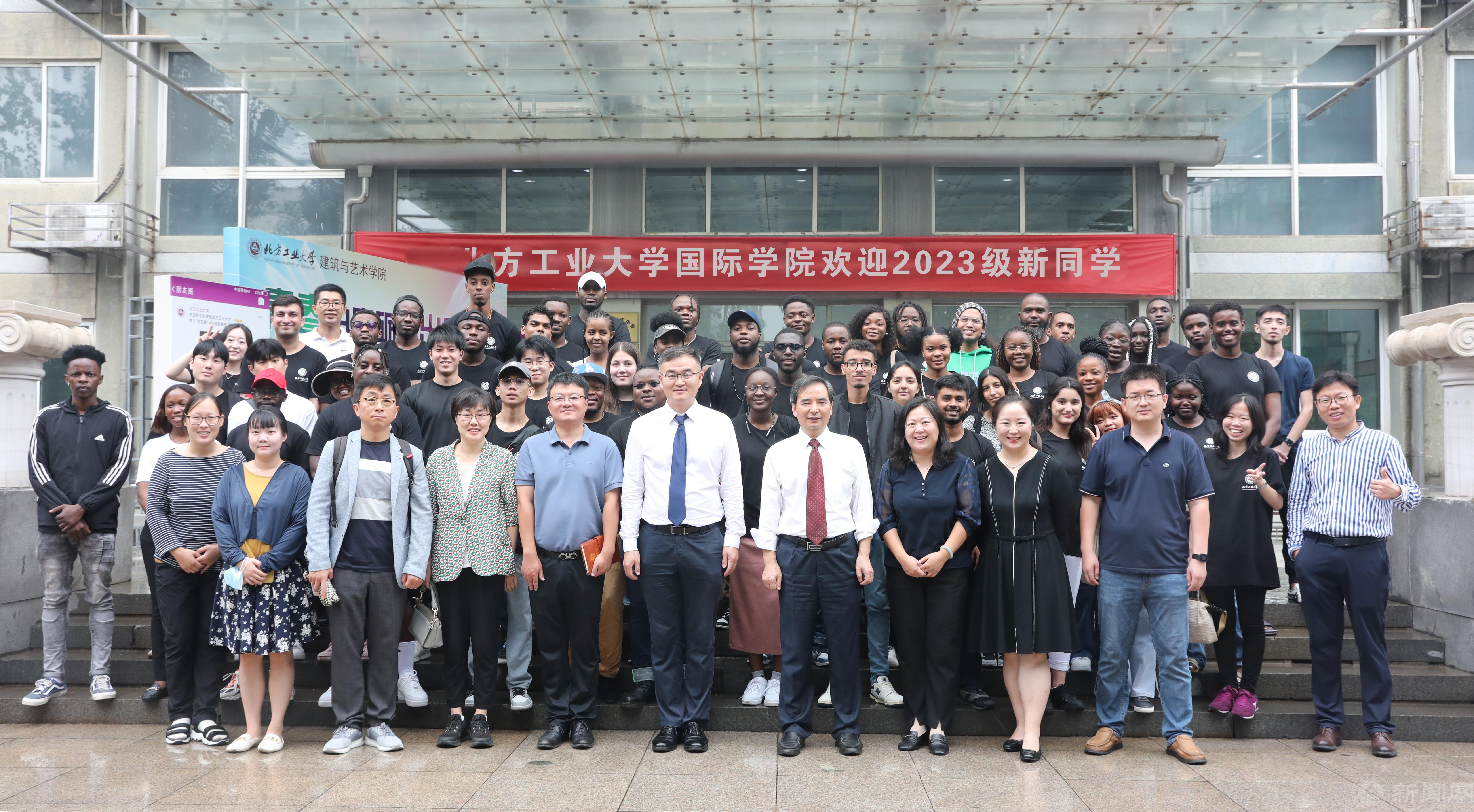 大合照.jpg 大合照.jpg